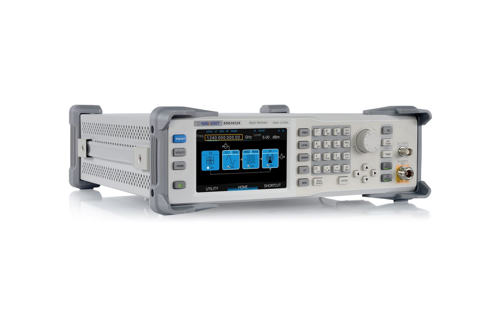 SIGLENT SSG3000X RF generator touch-screen interface
